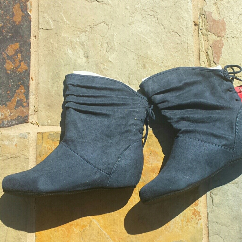 New ! Dark Navy Blue 6.5